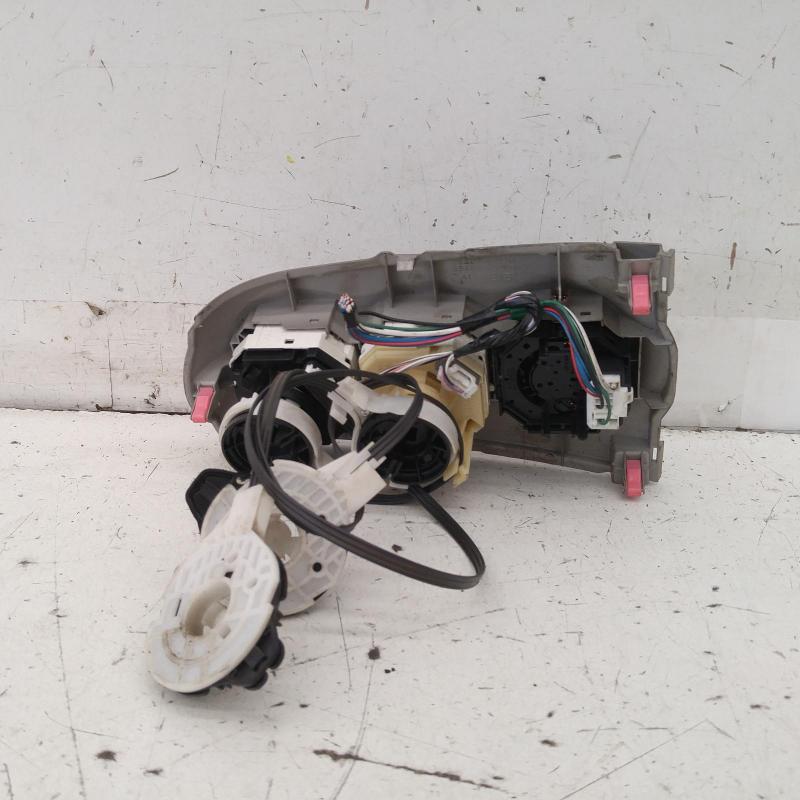 heater/aircon controls