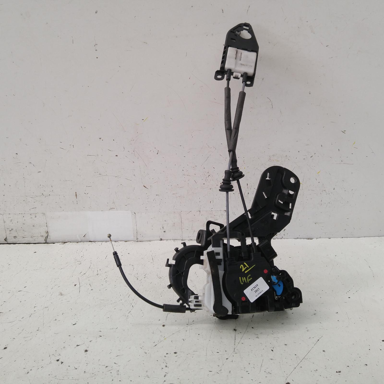 Elantra Door/boot/gate Lock 2011-2015 left front door lock,md,03/11-11/15 00013619 #318439