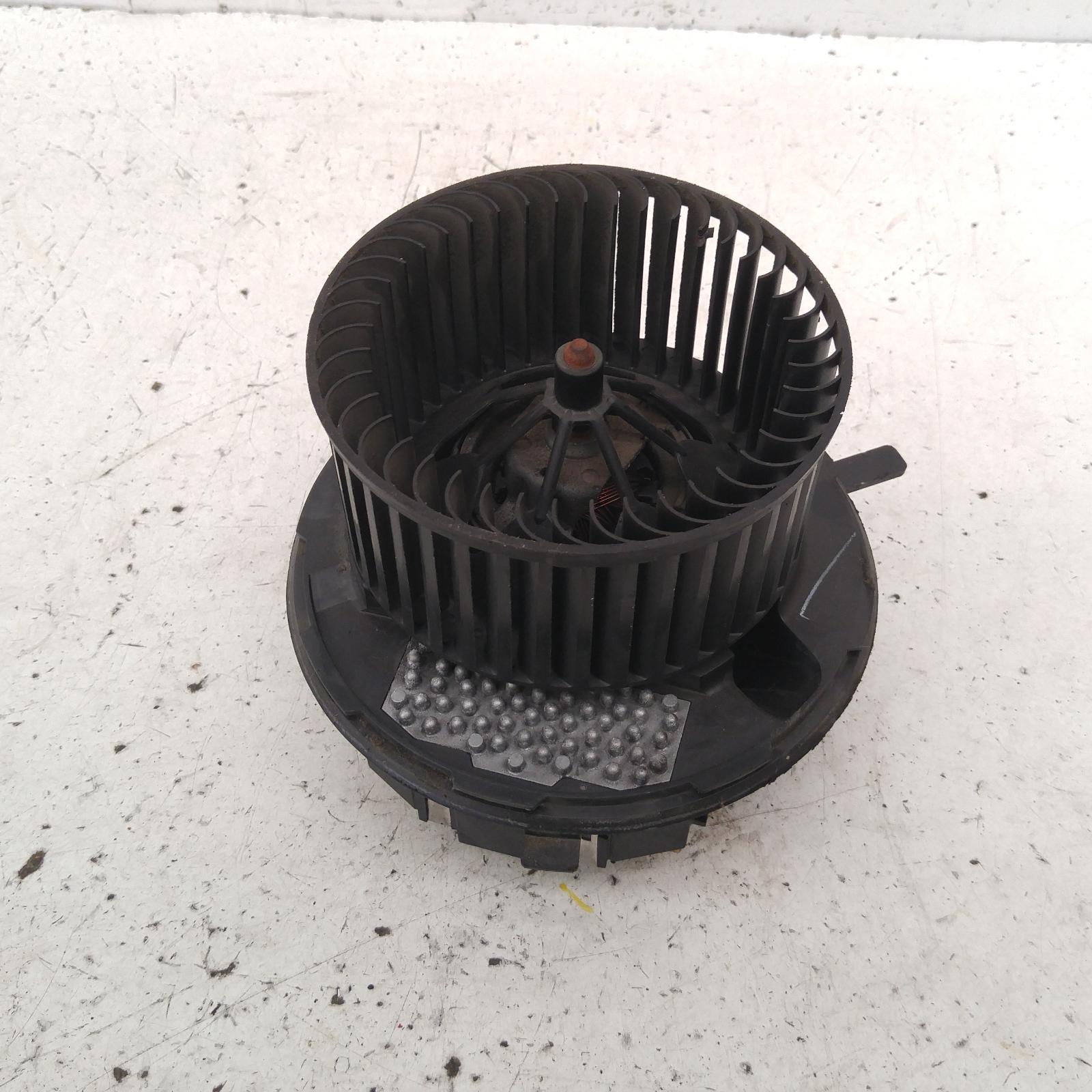 Golf Heater Fan/motor 2008-2016 gen 6,valeo p/n 1k2820015f,w/ climate control type,10/08-01/16 00013745 #319491
