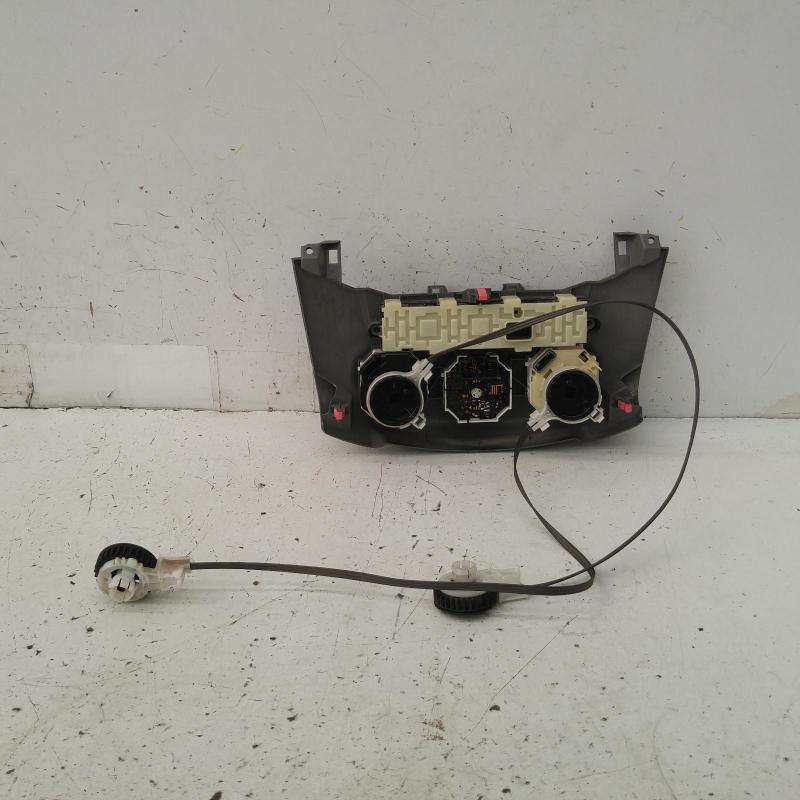 heater/aircon controls