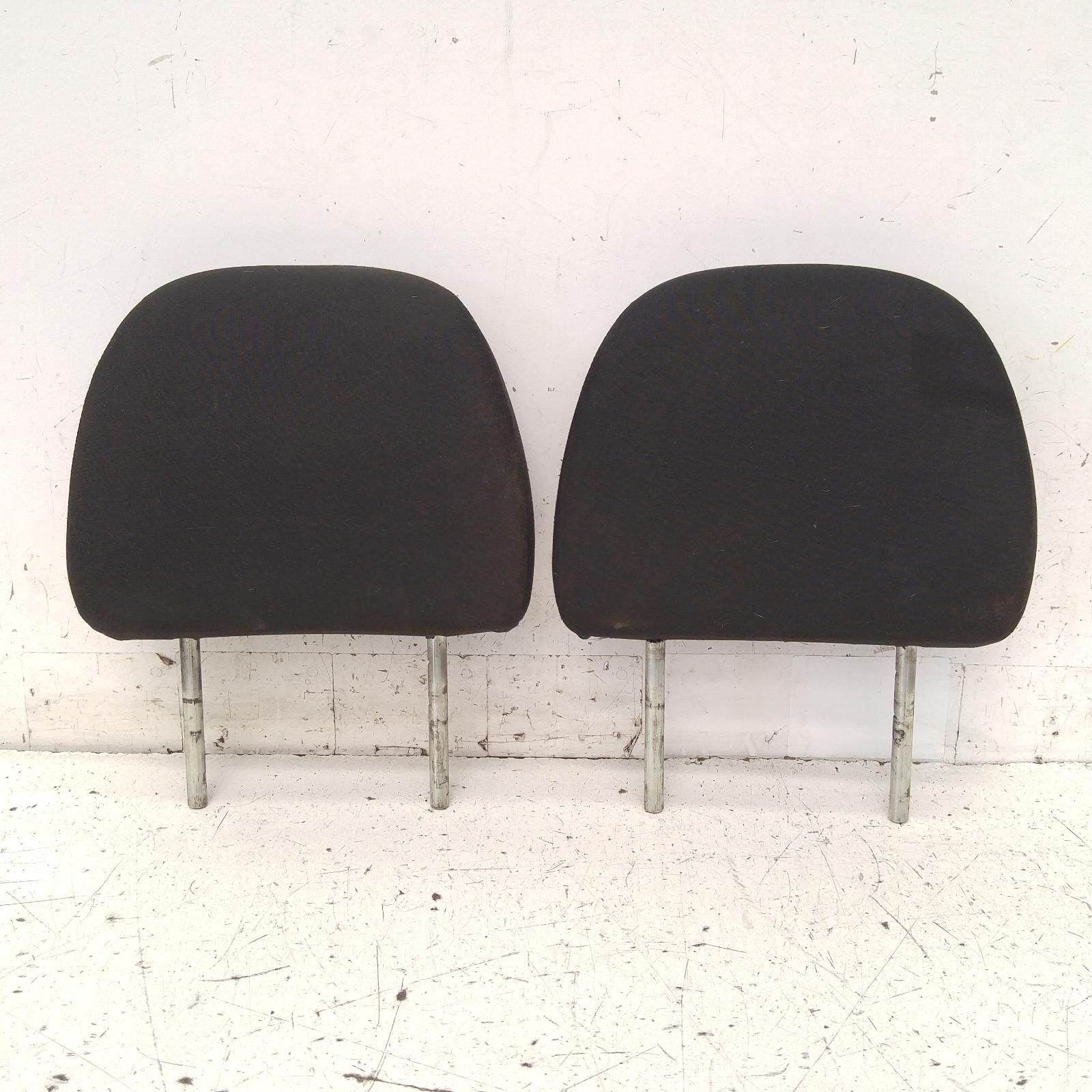 Triton Headrest 2009-2015 rh rear,mn,08/09-04/15 00013743 #319833