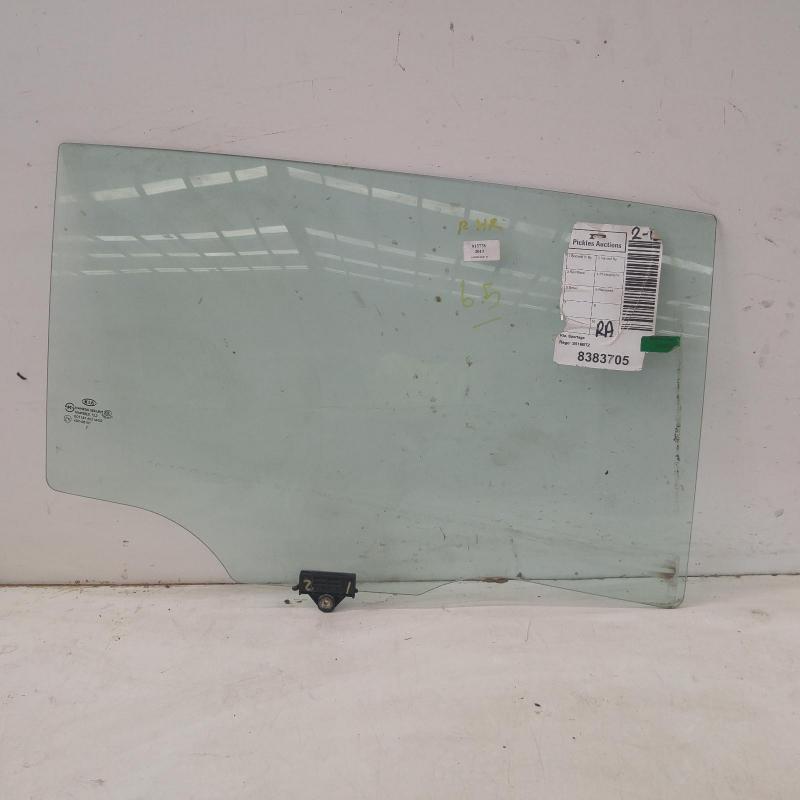 door window rear right