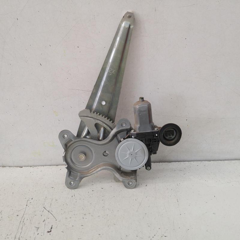 window regulator/motor rear right