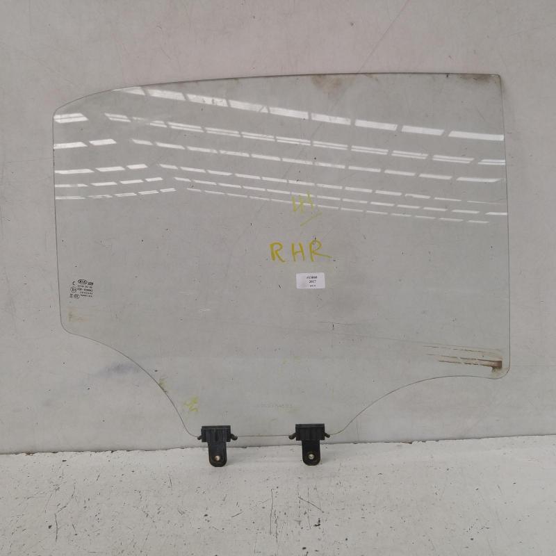 door window rear right