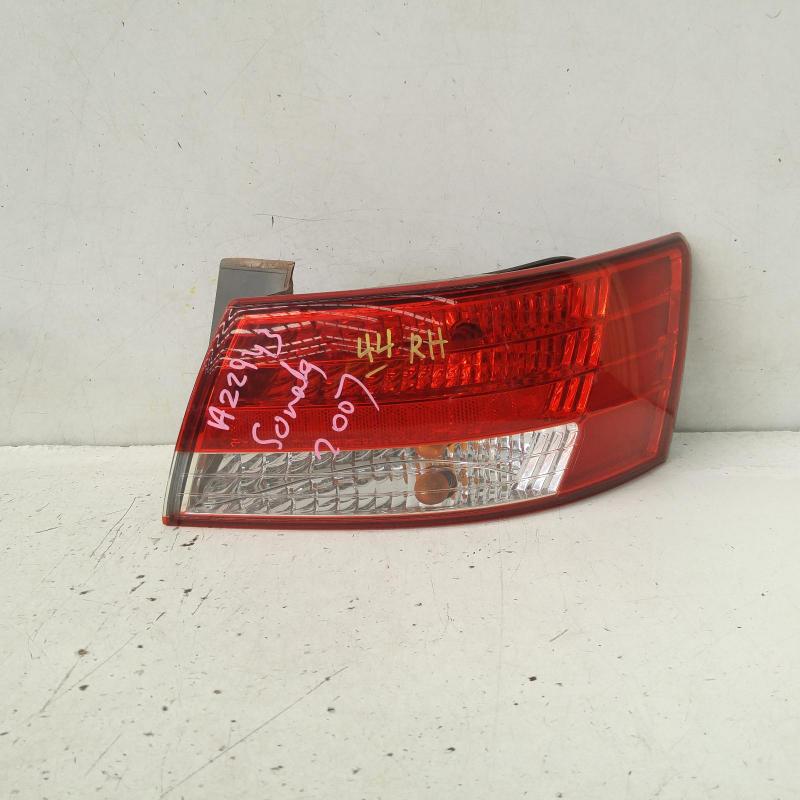 taillight right