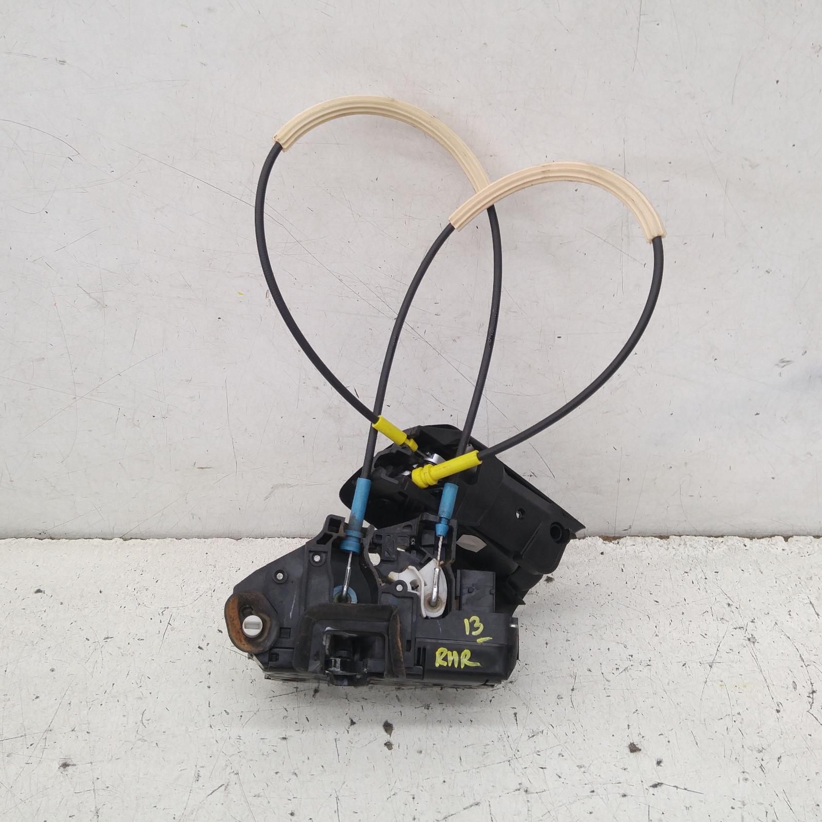 Commodore Door/boot/gate Lock 2007-2013 right rear door lock,ve,ute/wagon,08/07-04/13 00014009 #329040