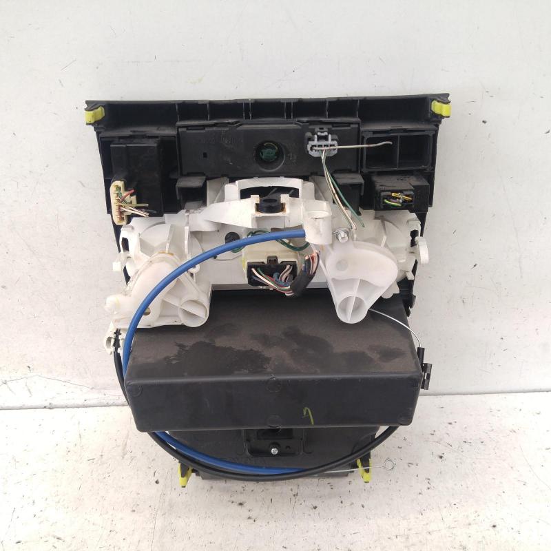 heater/aircon controls