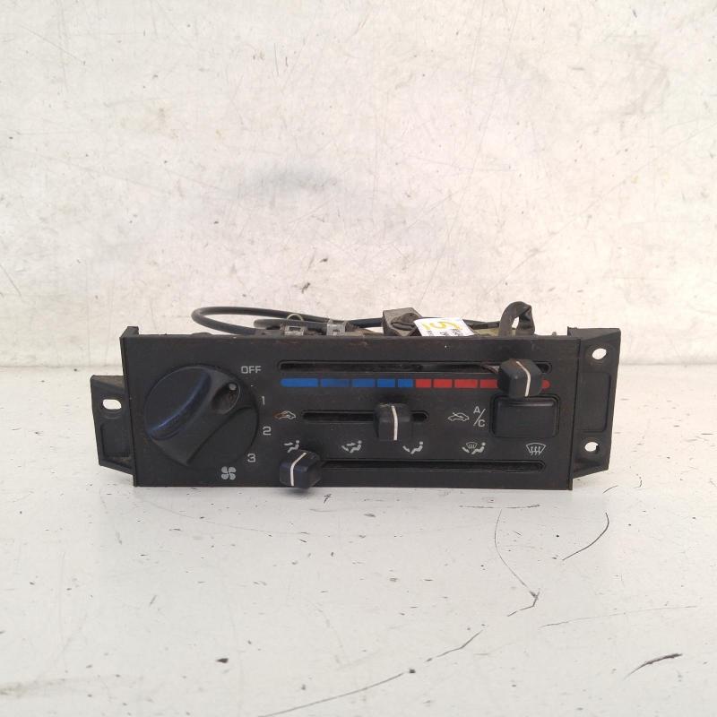 heater/aircon controls