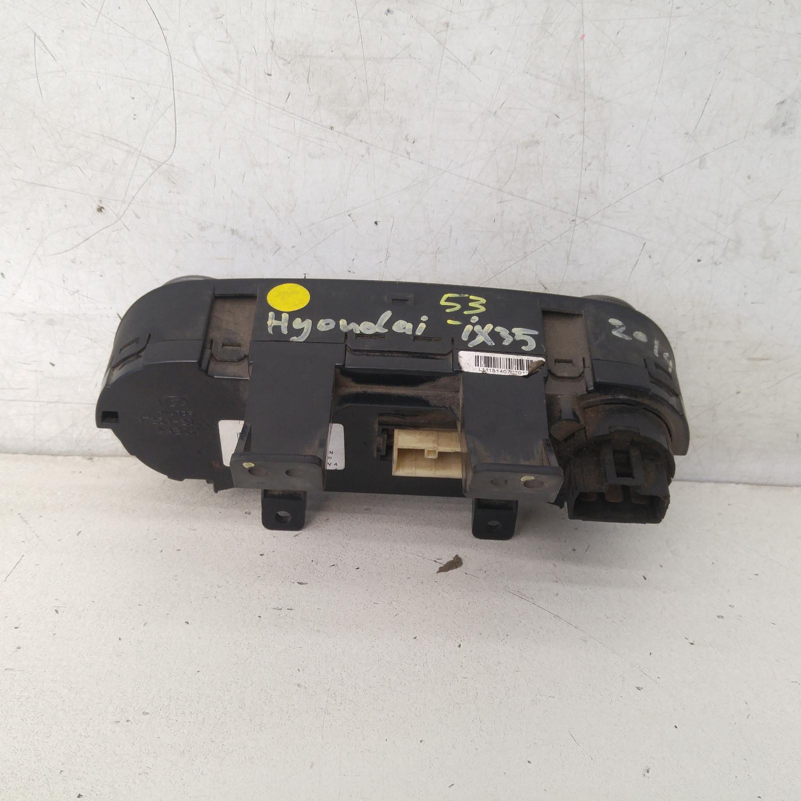 Ix35 Heater/aircon Controls 2009-2016 lm series,standard type (2 buttons on top),11/09-09/13 partwh #334477