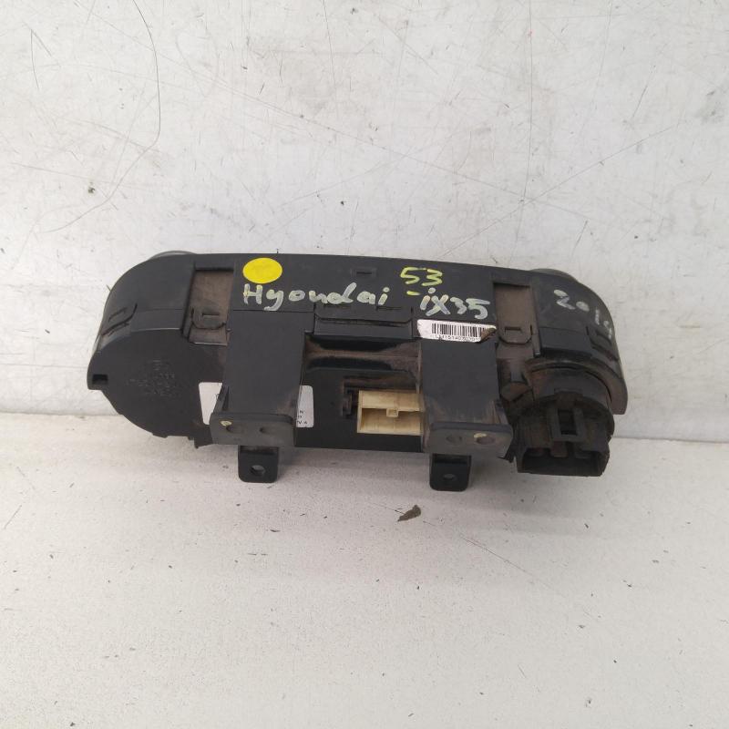 heater/aircon controls