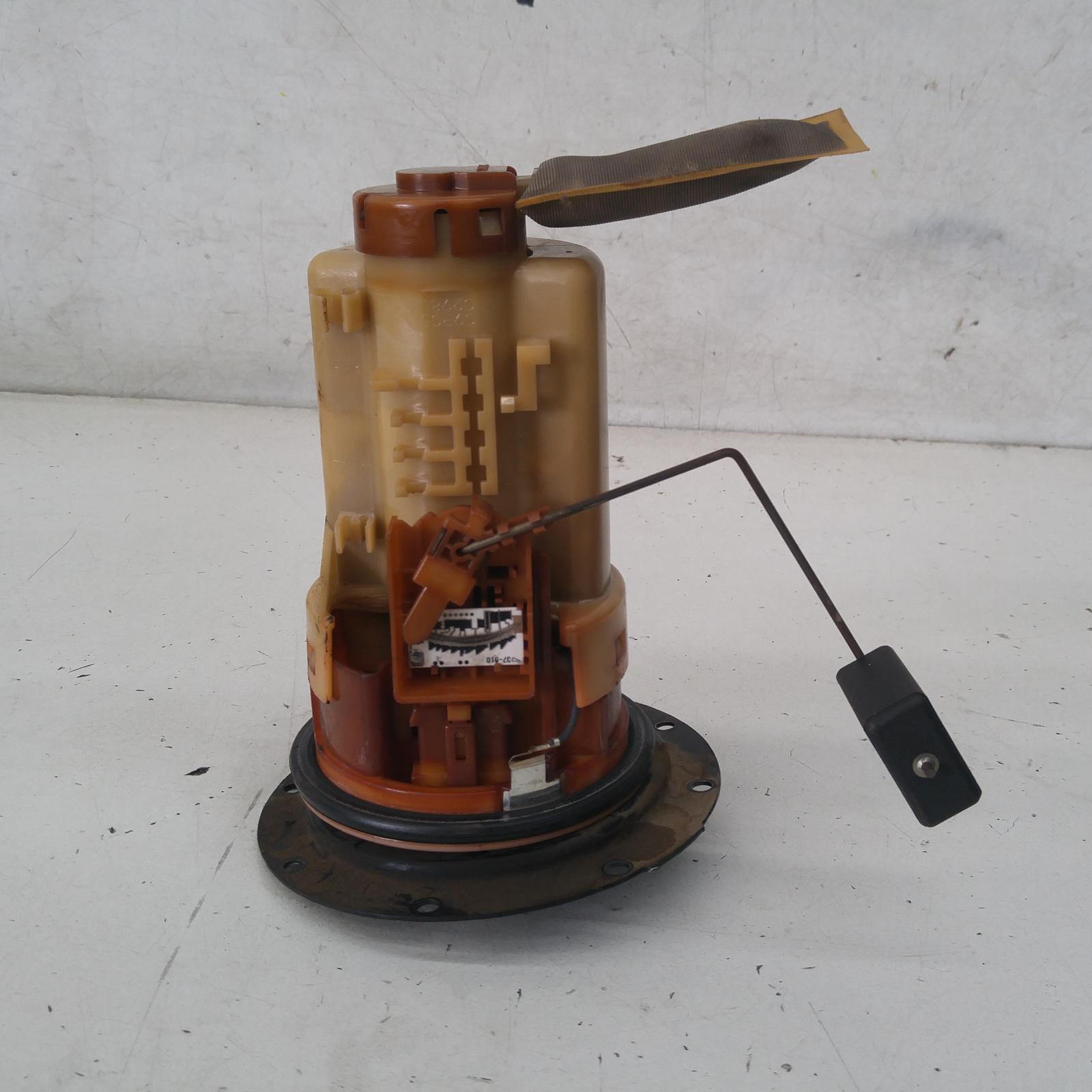  335458 Used Fuel Sending Unit For 2005 Corolla Zze122 12 01 06 07