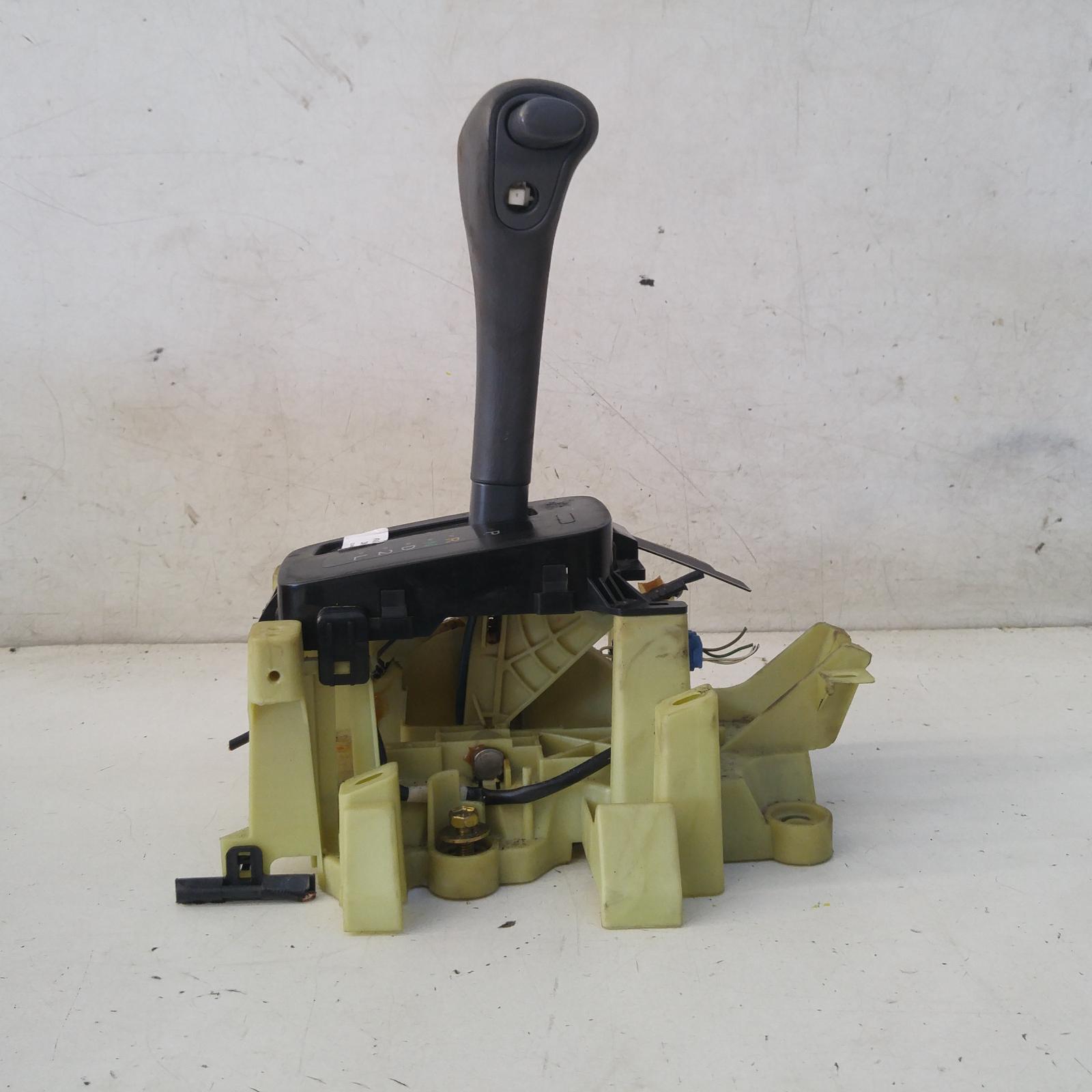 Camry Gear Stick/shifter 1997-2002 sk20 08/97-08/02 00014371 #335518