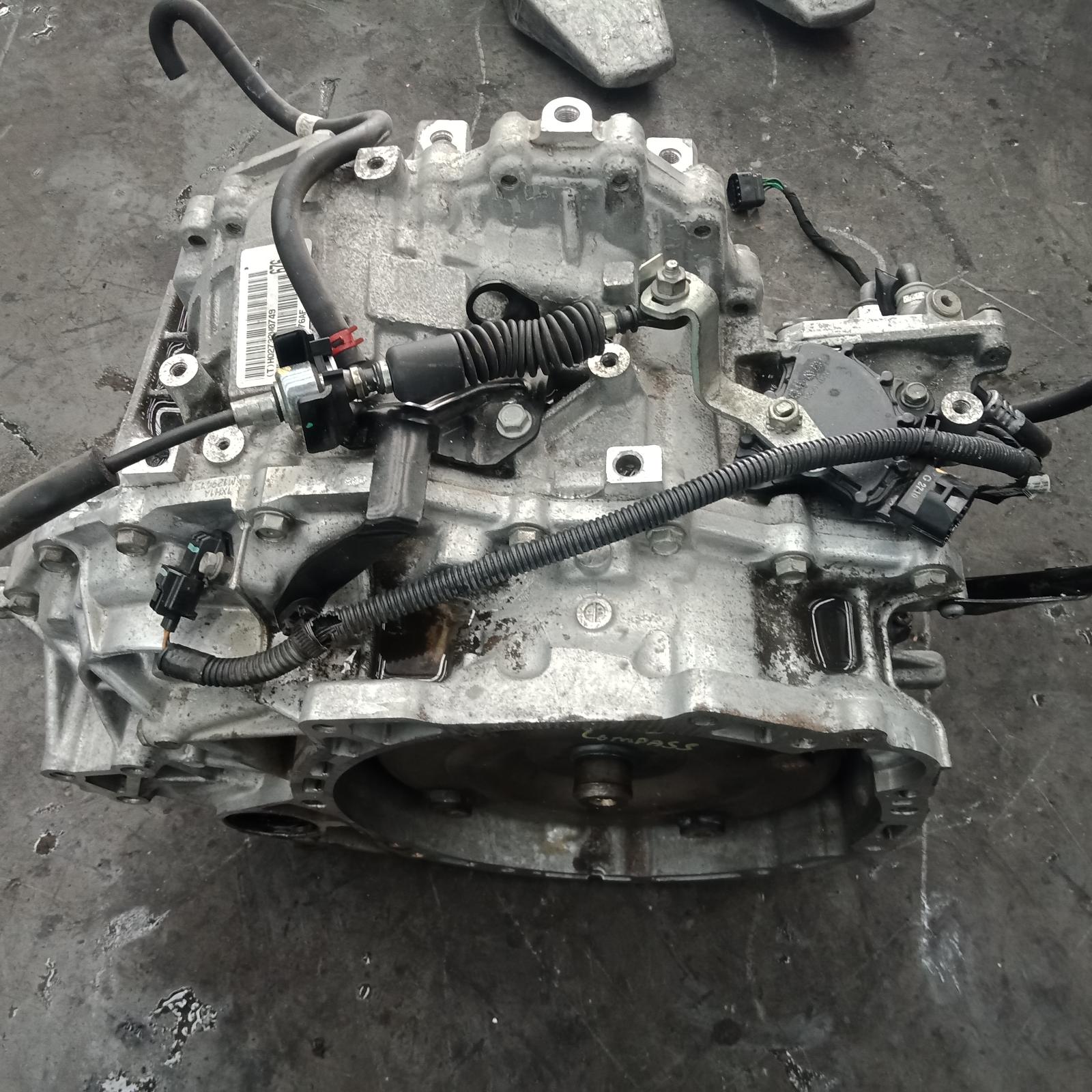 337819, Used transmission/gearbox for 2013 Compass auto, 2wd, 2.0