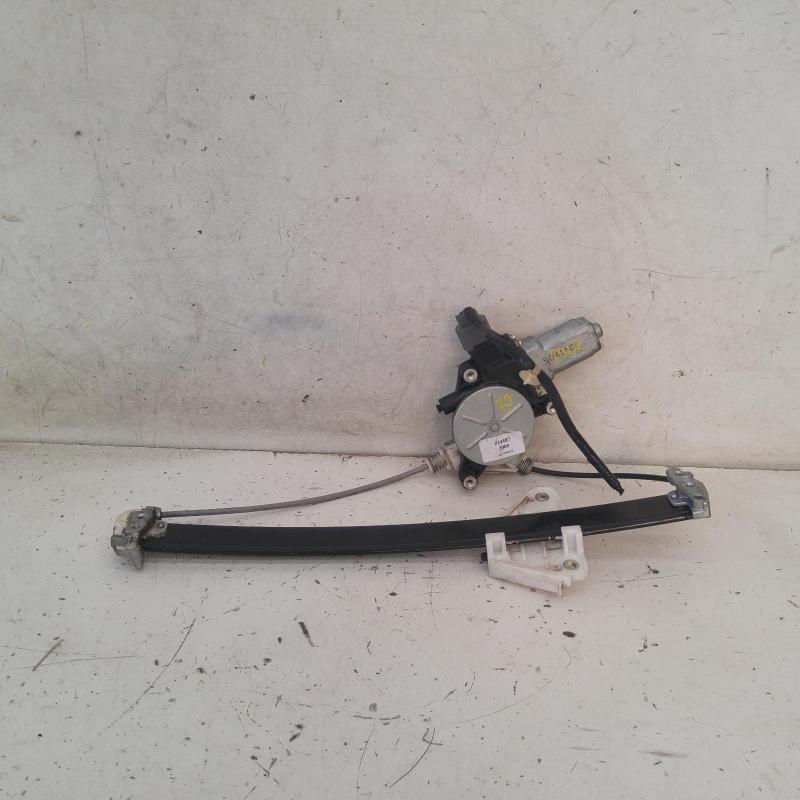 window regulator/motor rear right