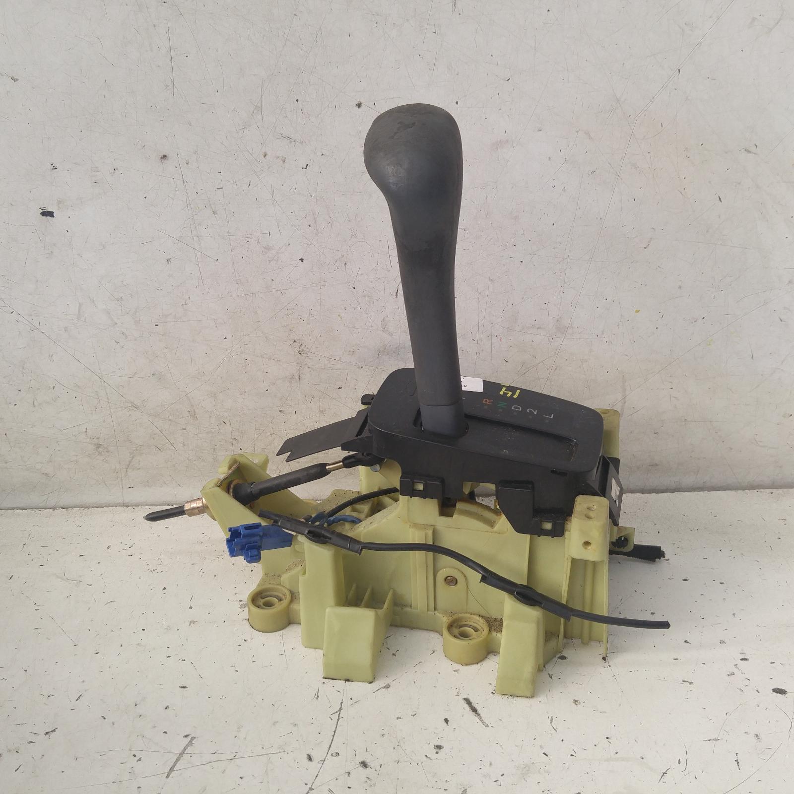 Camry Gear Stick/shifter 1997-2002 sk20 08/97-08/02 00014490 #339905