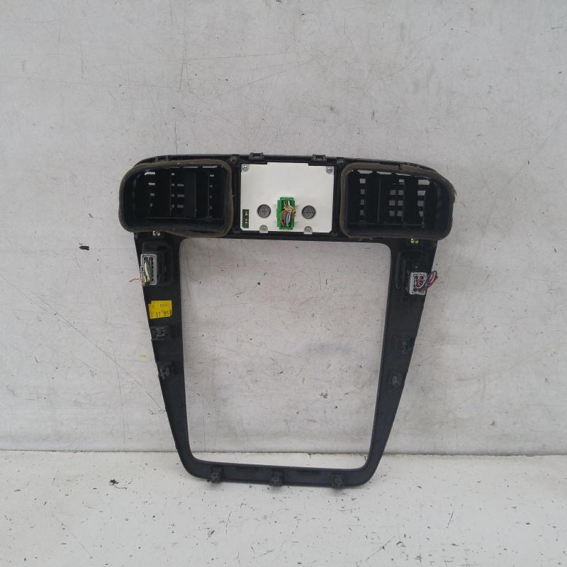 heater/aircon controls