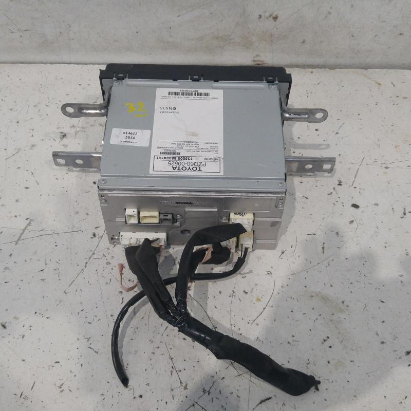 无线电/ CD / DVD/卫星/电视