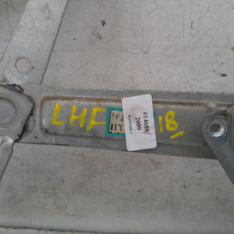 window regulator/motor front left