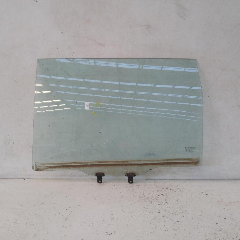 door window rear left