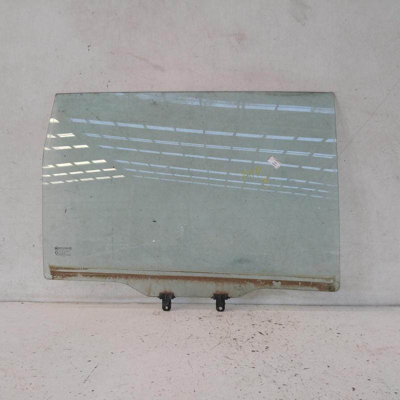 door window rear right