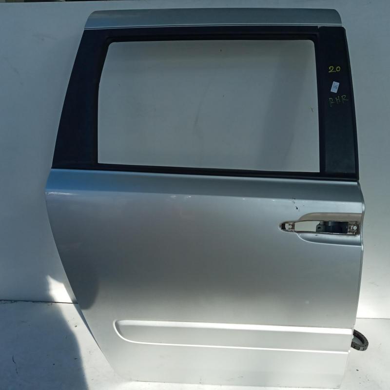door/sliding rear right