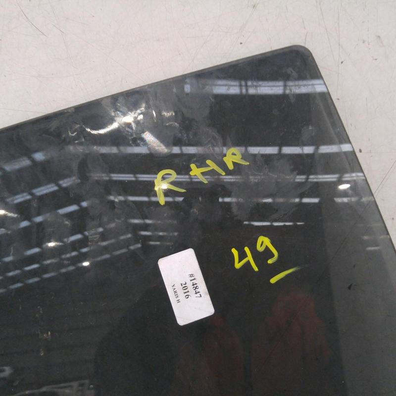 door window rear right
