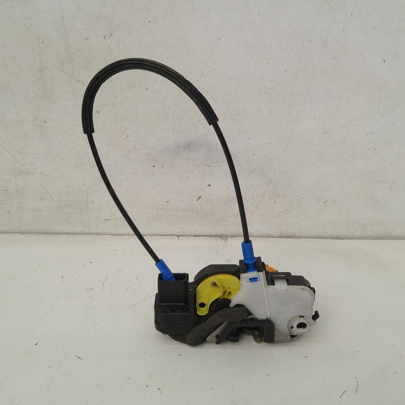 Commodore Door/boot/gate Lock 2013-2017 left front door lock,vf,05/13-12/17 partwh #350694