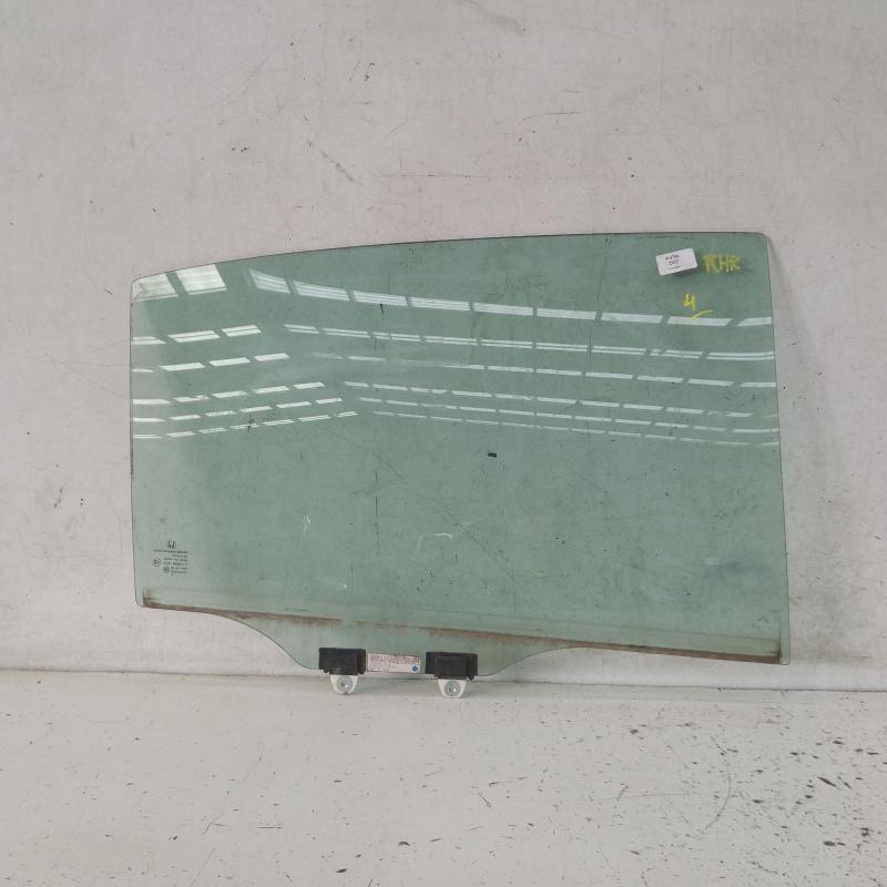 door window rear right