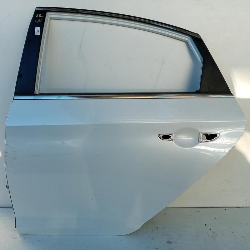 door/sliding rear left