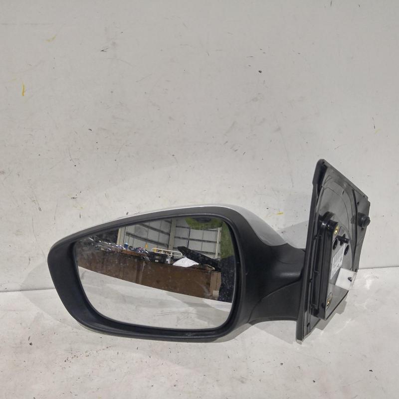door mirror left