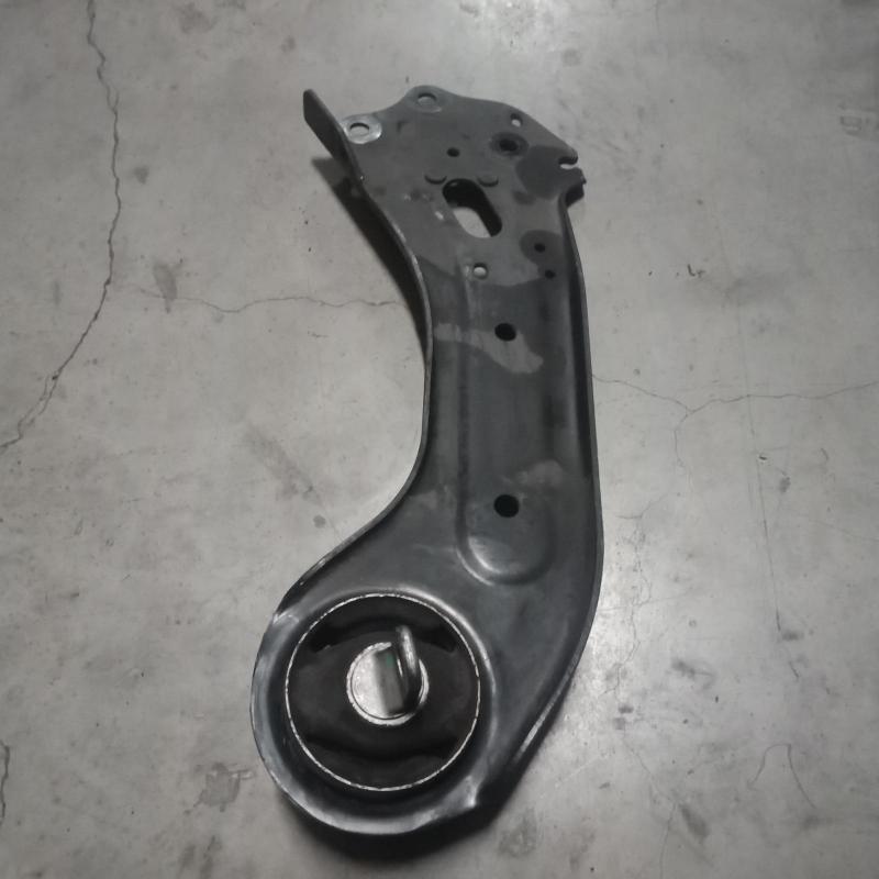 trailing arm rear left