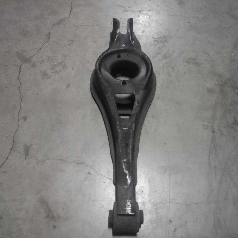 trailing arm rear right