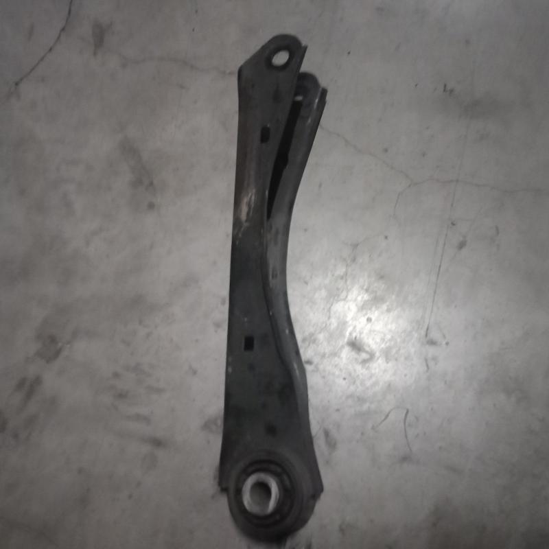 trailing arm rear right