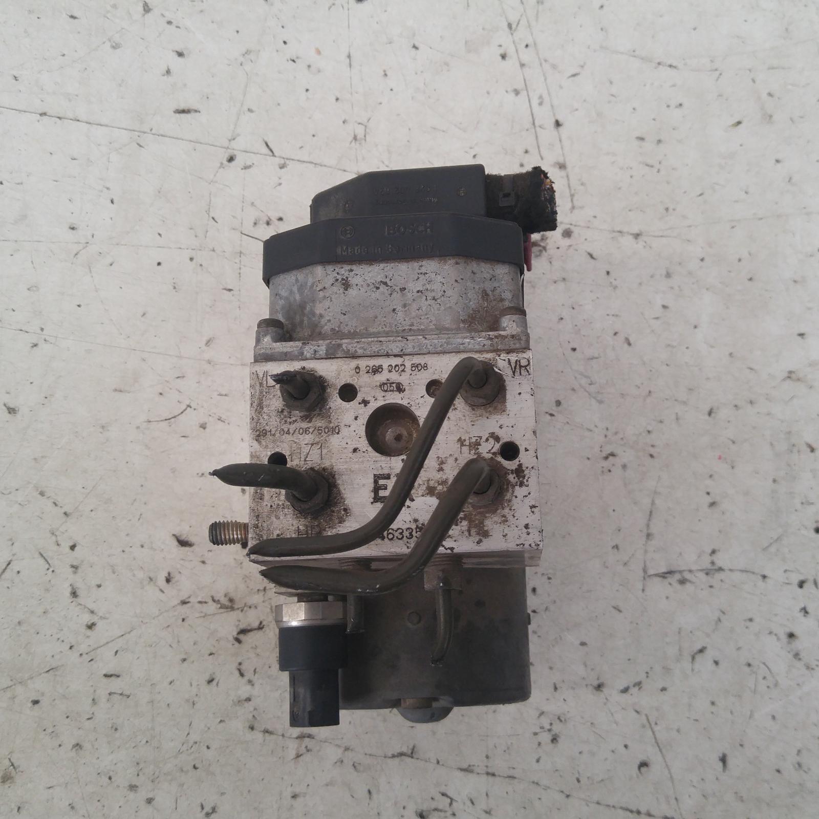 354247, Used abs pump/modulator for 2002 astra ts, non traction