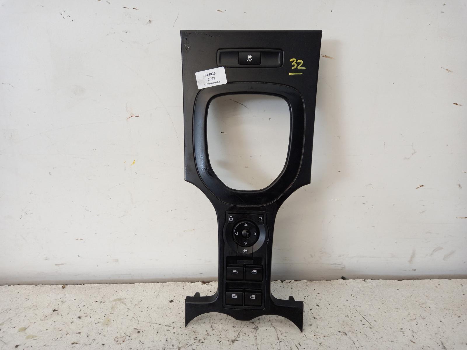 Commodore Power Door Window Switch 2006-2013 front centre masterswitch,4 door,black,ve,08/06-04/13 00014923 #355916