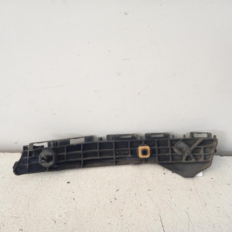 miscellaneous bracket