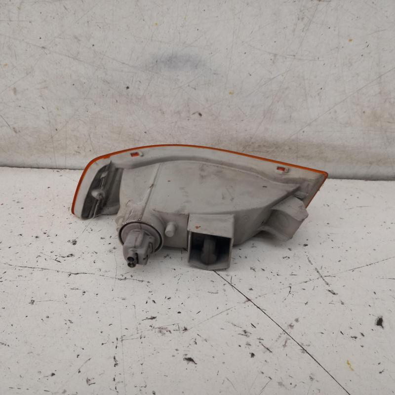 indicator/fog/side right