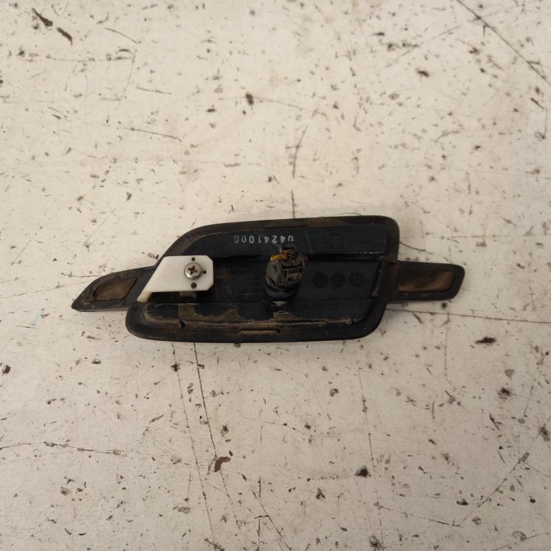 indicator/fog/side left