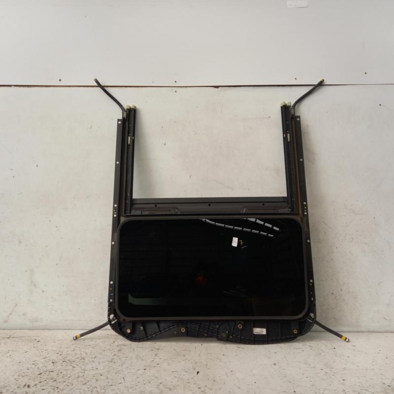 roof glass/sunroof