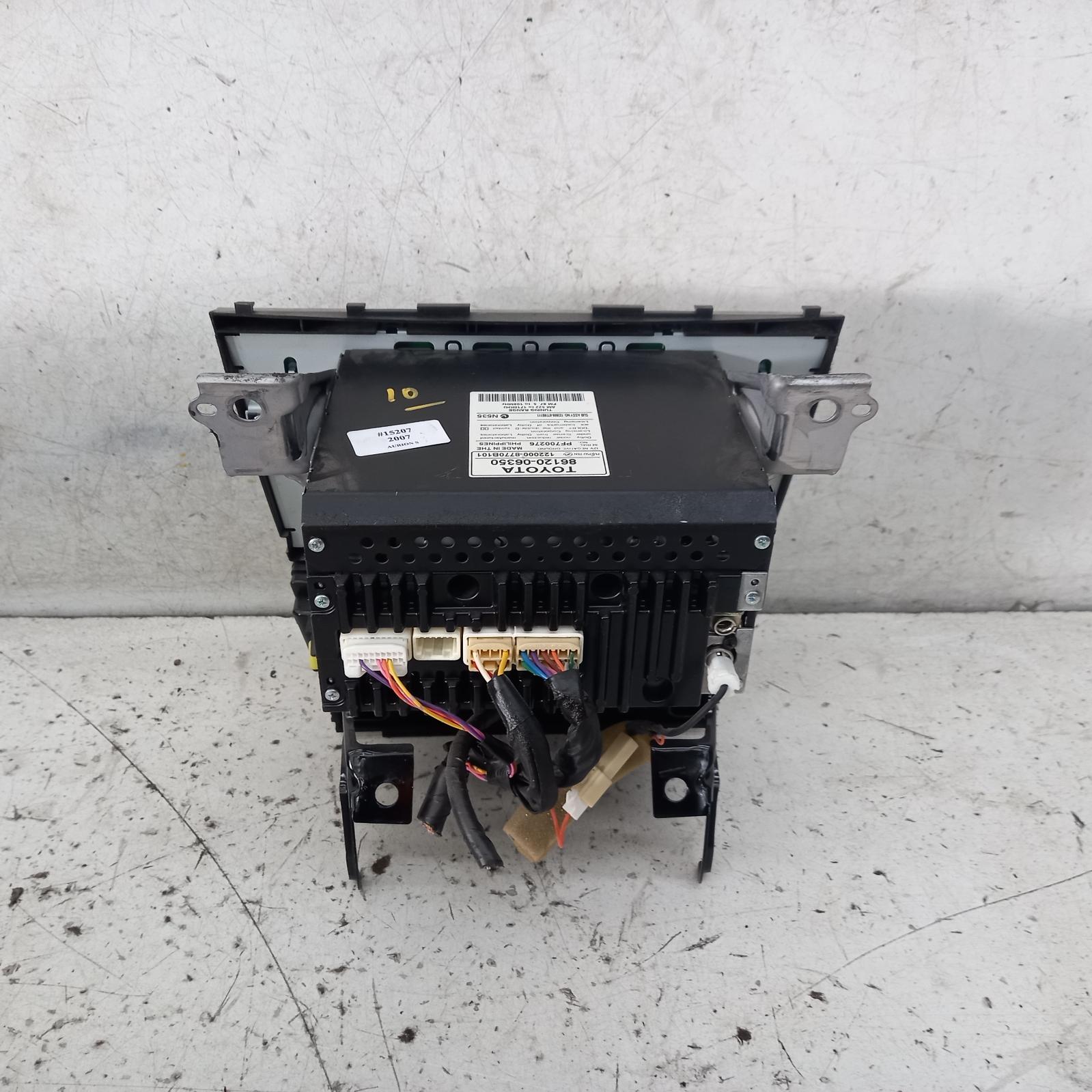 Aurion Stereo/head Unit 2006-2012 cd player,gsv40r,10/06-03/12 00015207 #363482