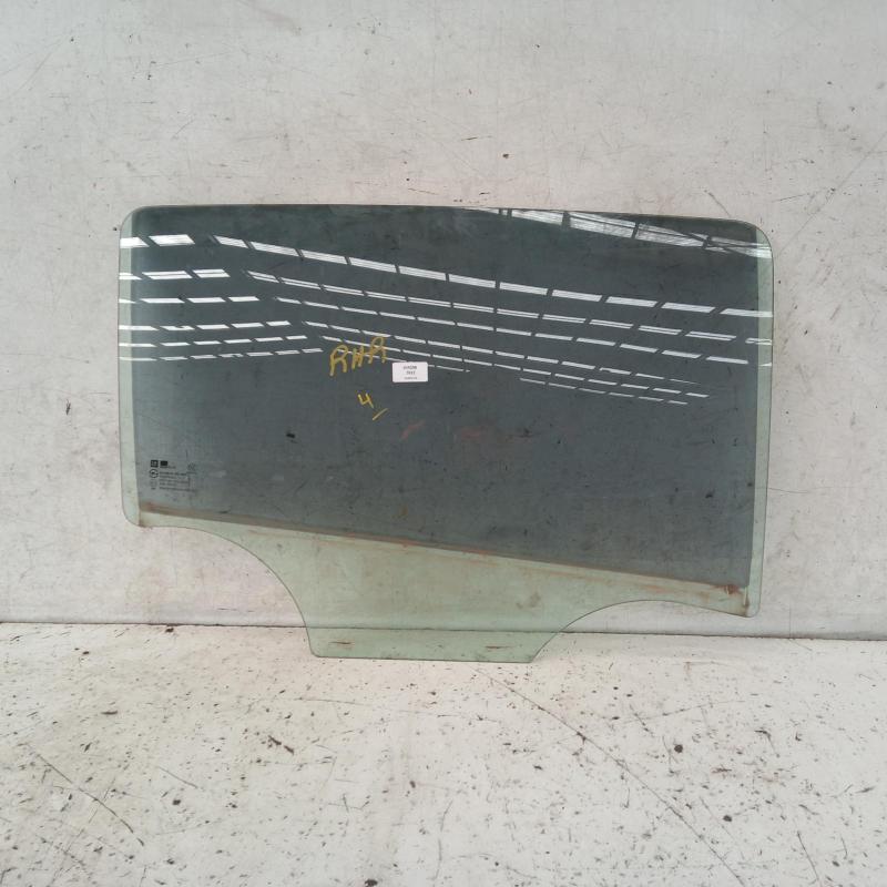 door window rear right