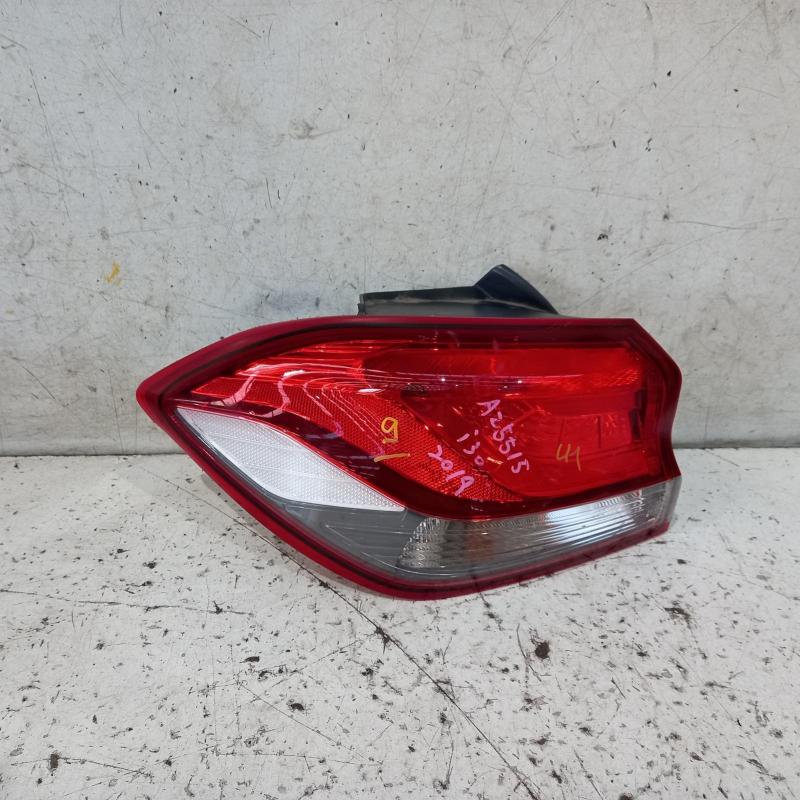 taillight left