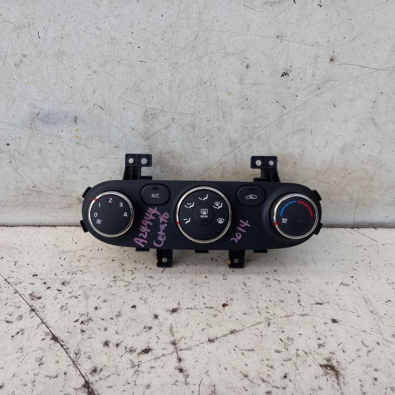 heater/aircon controls