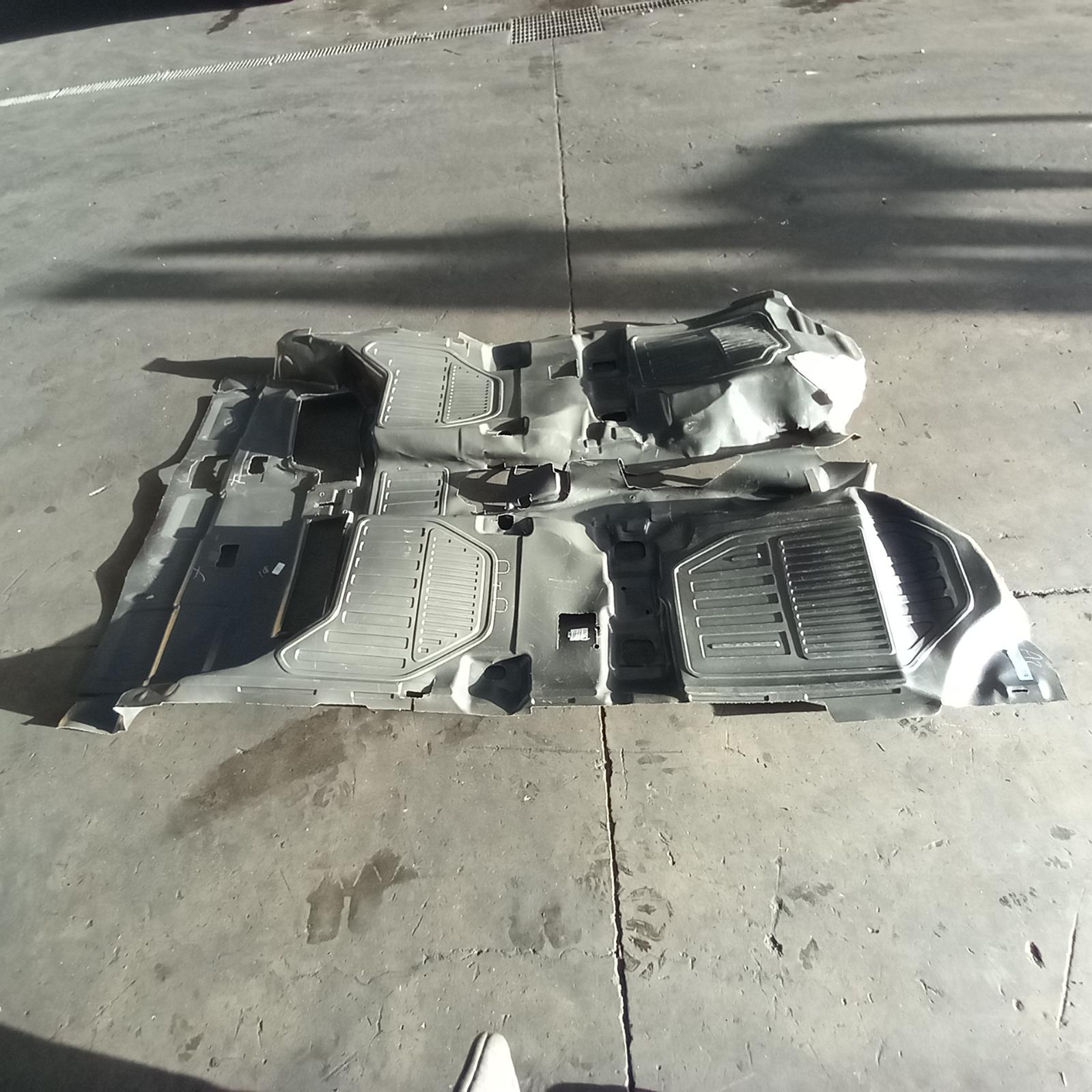 Bt50 Carpet 2011-2020 11/11-06/20 00015298 #366254