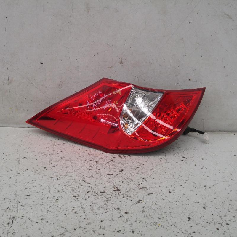 taillight left