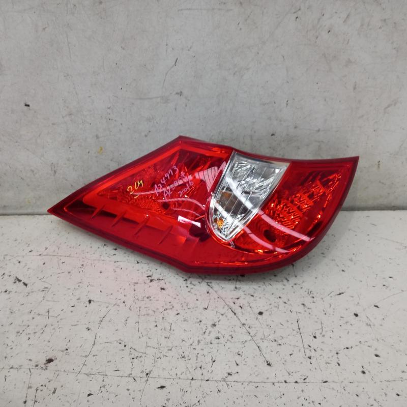 taillight left