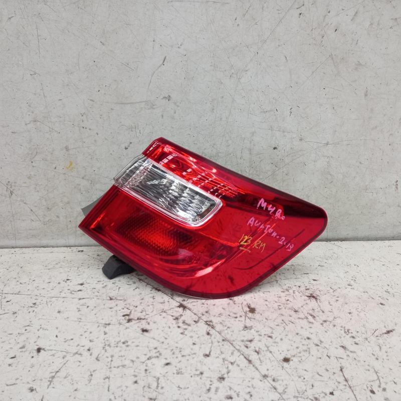 taillight right