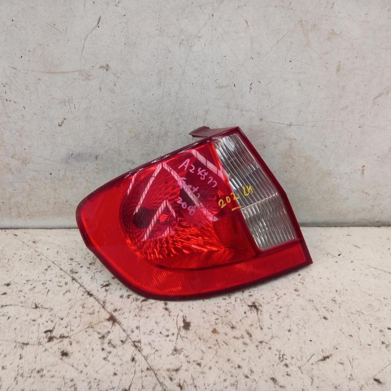 taillight left