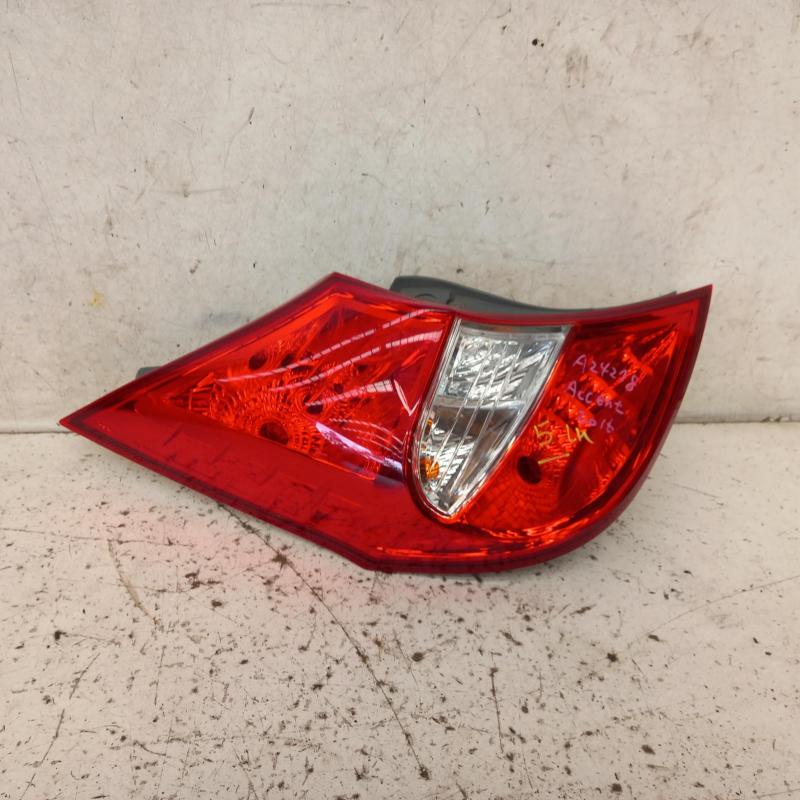 taillight left