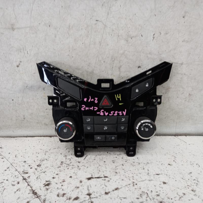 heater/aircon controls